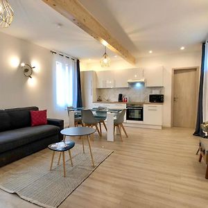 Charming Home - City Center Cosy Apartments